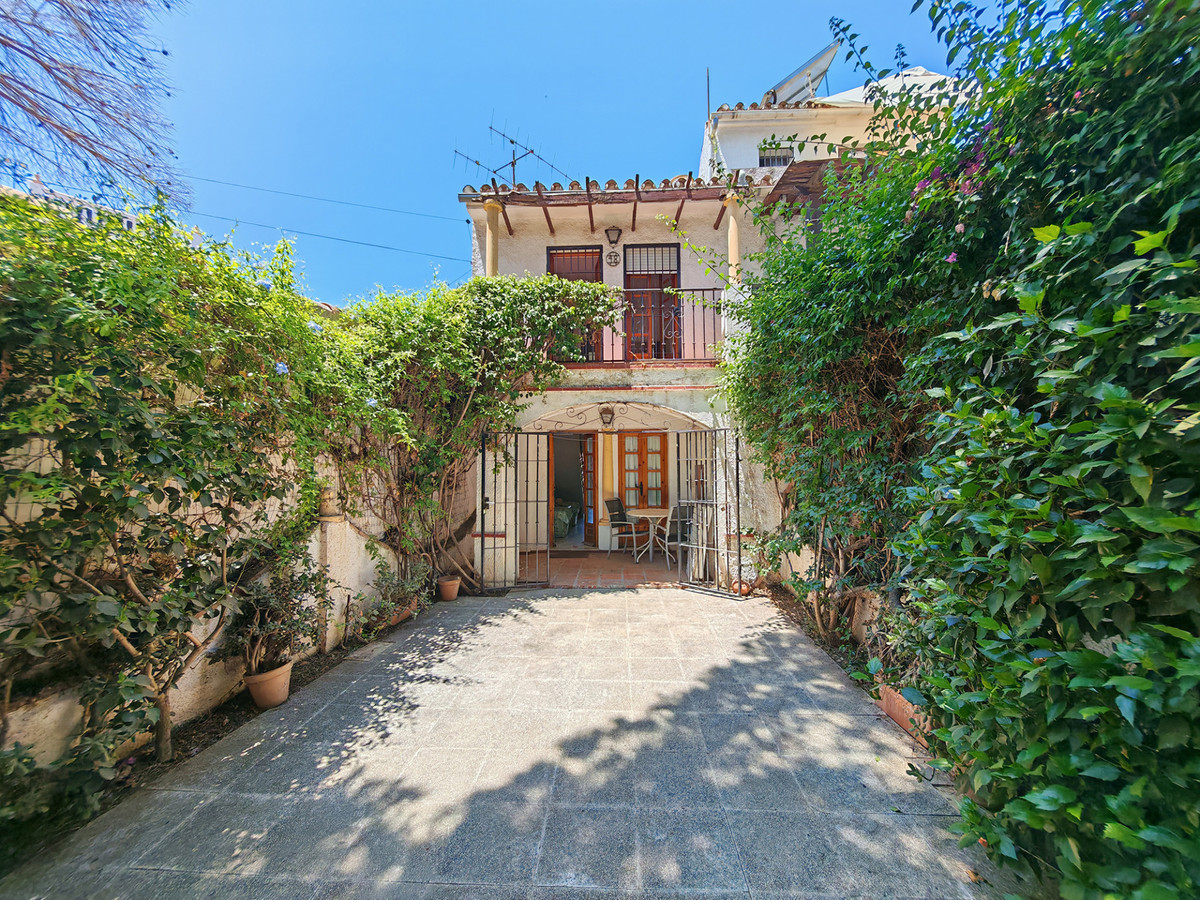 Townhouse for sale in Marbella