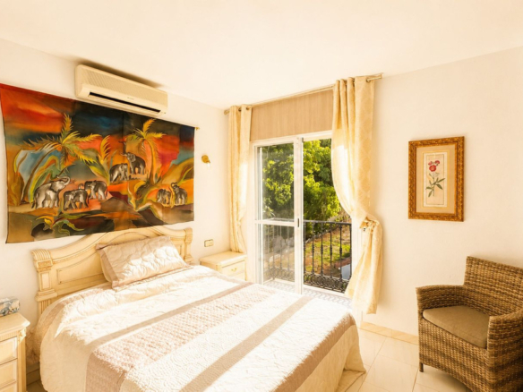 Townhouse for sale in Mijas