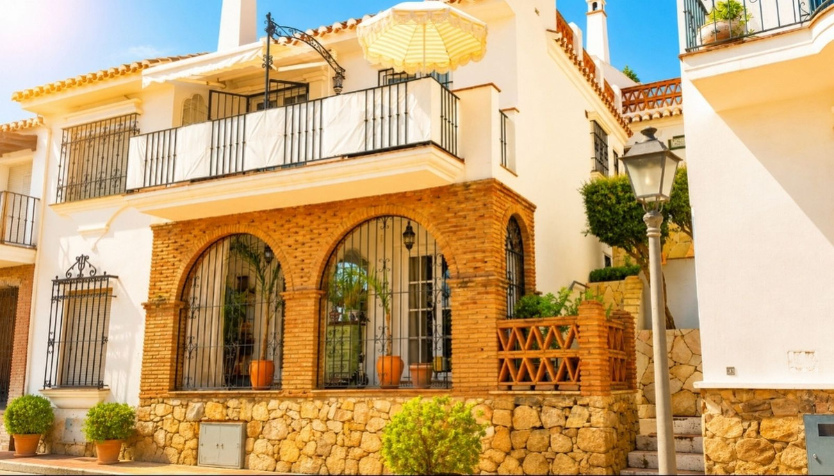 Townhouse for sale in Mijas