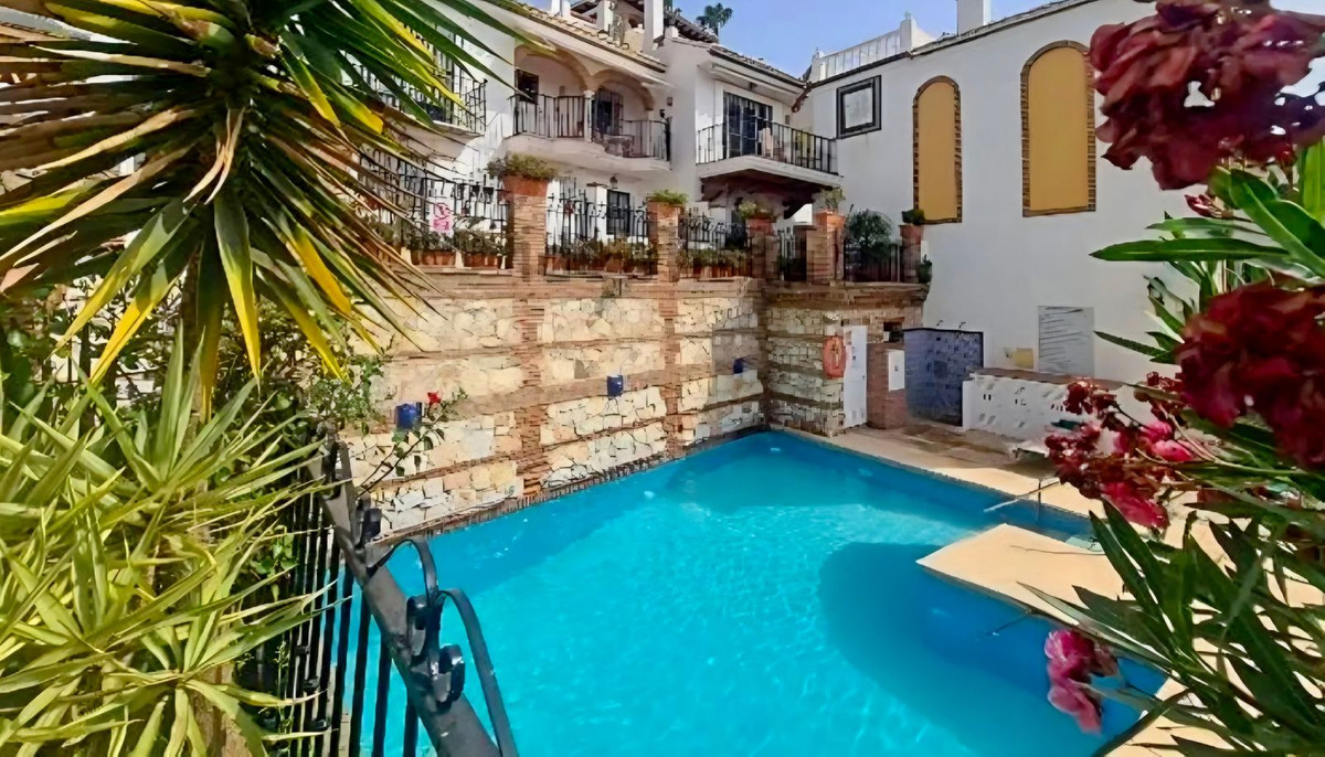 Townhouse-in-Mijas-Ref-R5461813 Townhouse for sale in Mijas