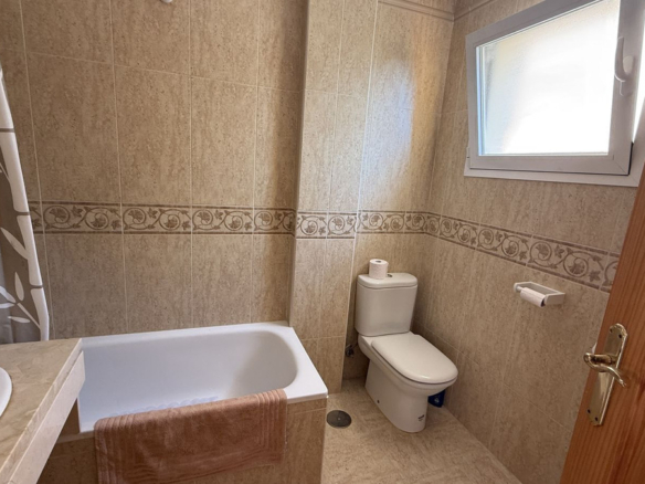 Villa for sale in Coín