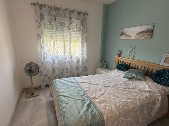 Villa for sale in Coín