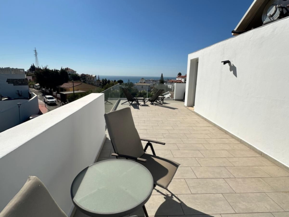 Villa for sale in Fuengirola