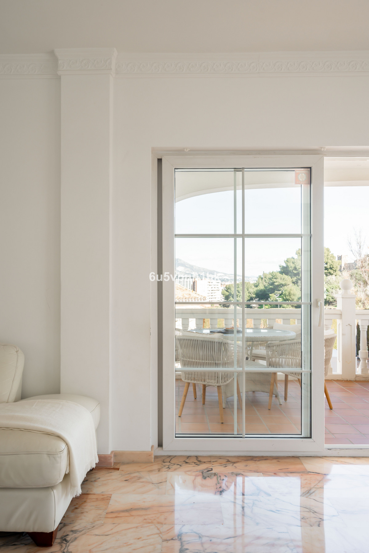 Villa for sale in Fuengirola