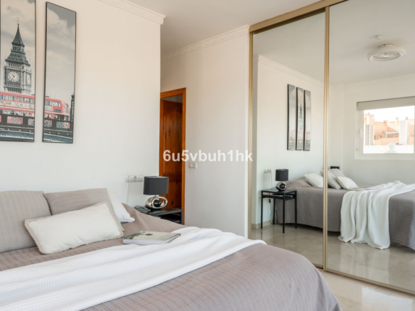 Villa for sale in Fuengirola