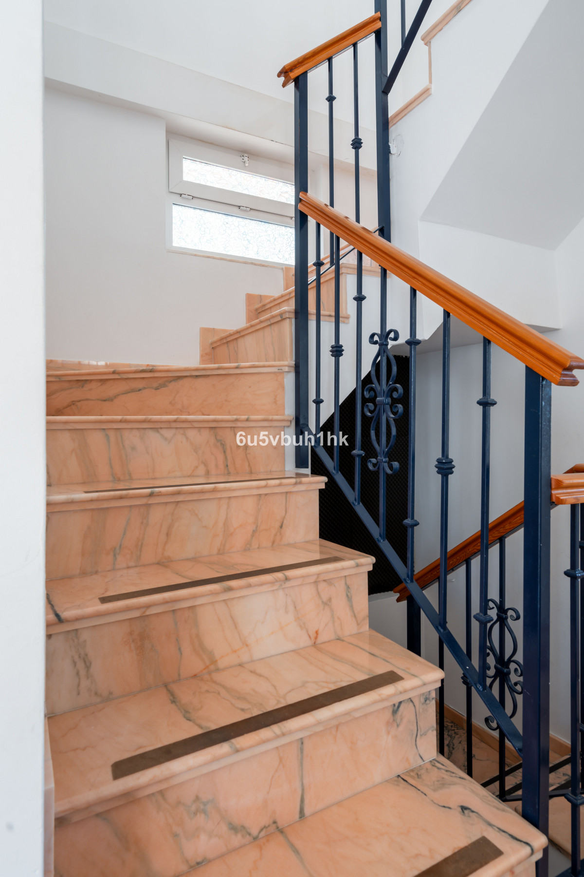 Villa for sale in Fuengirola