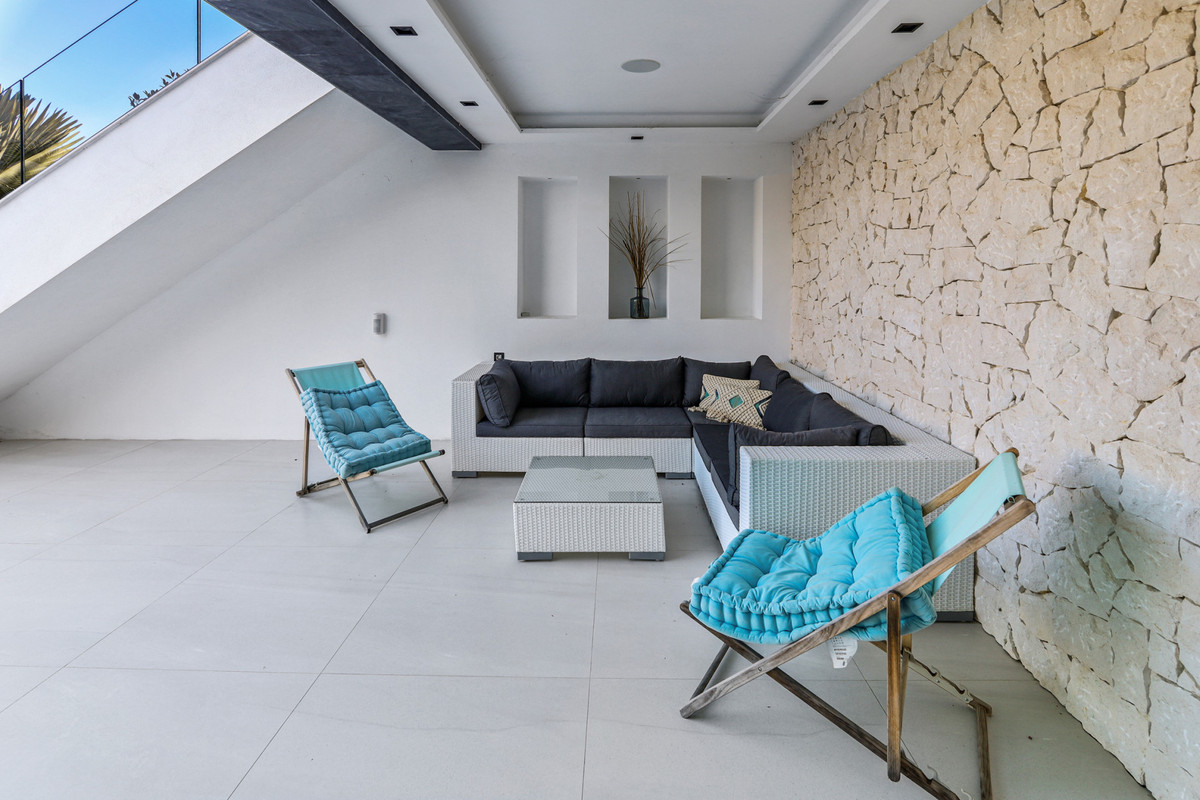Villa for sale in Málaga
