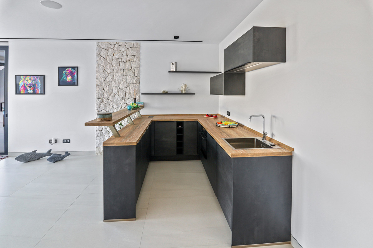Villa for sale in Málaga