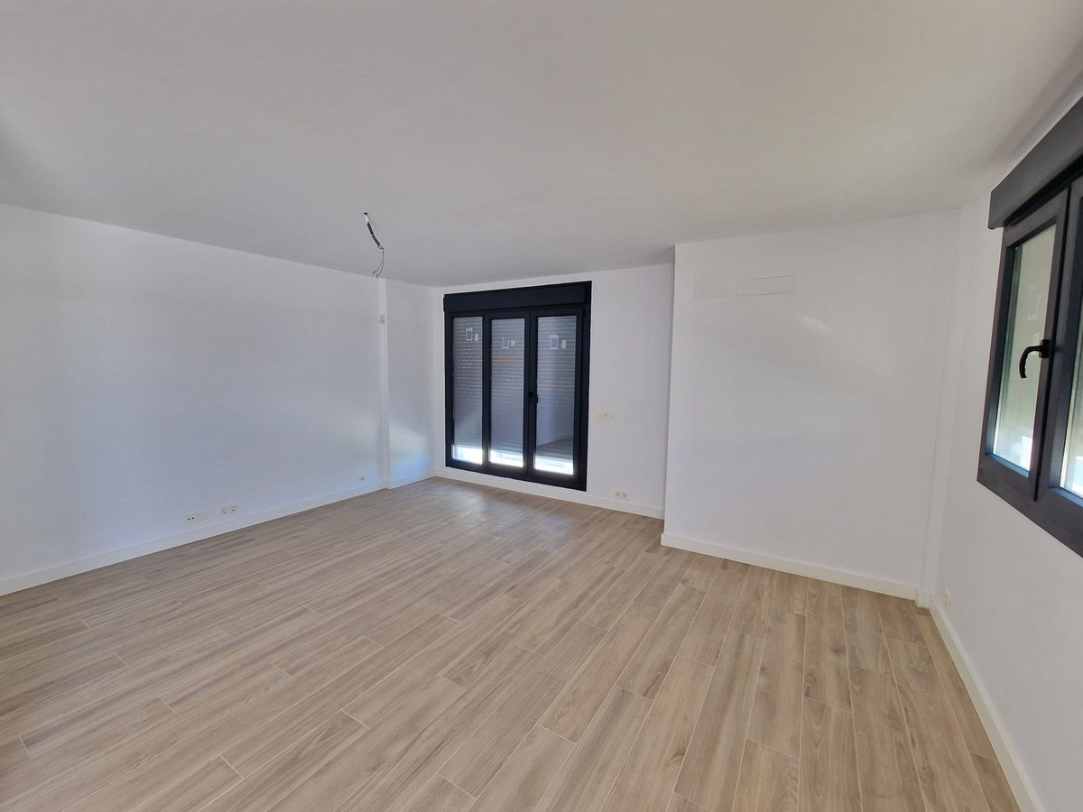 Villa for sale in Manilva