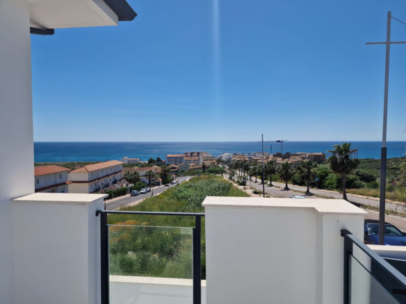 Villa for sale in Manilva