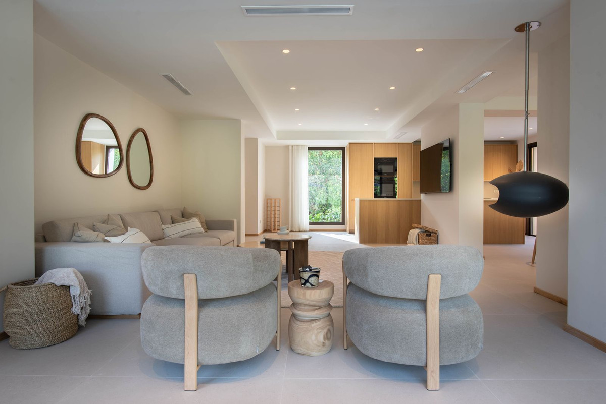 Villa for sale in Marbella