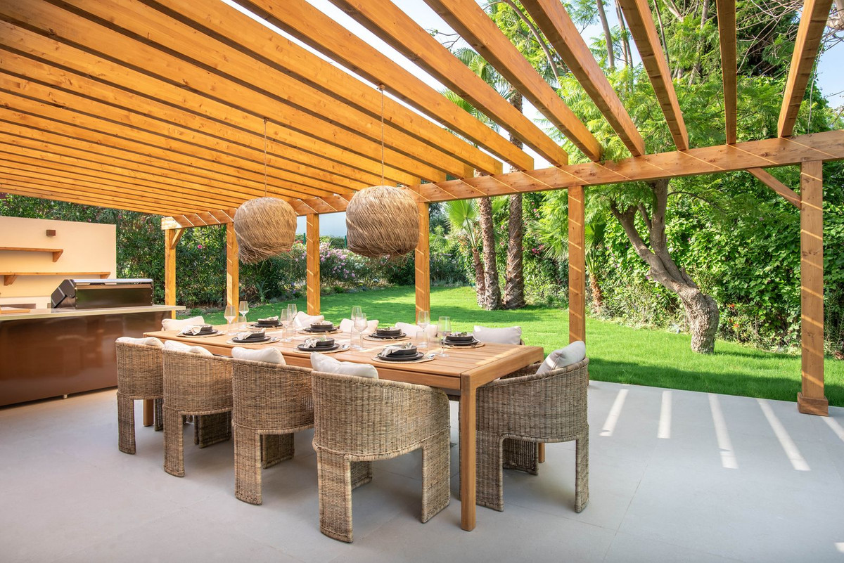 Villa for sale in Marbella