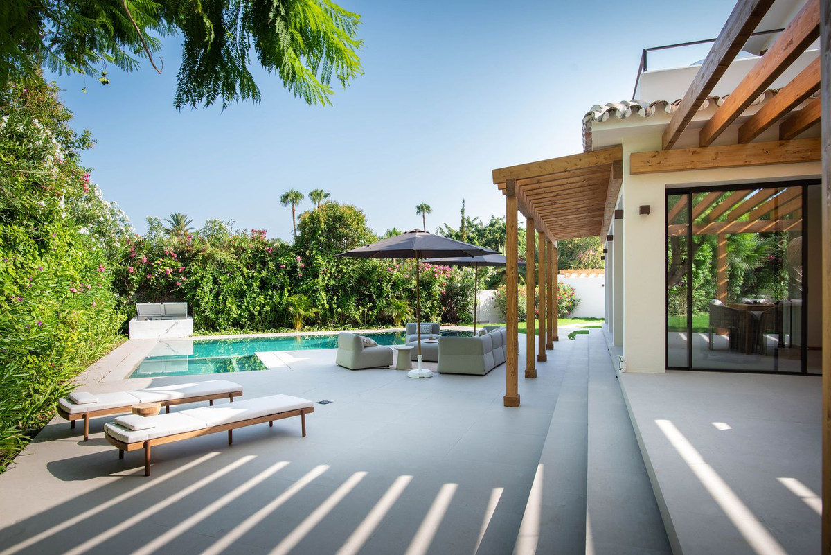 Villa for sale in Marbella