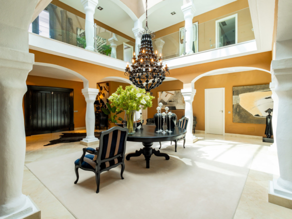 Villa for sale in Marbella