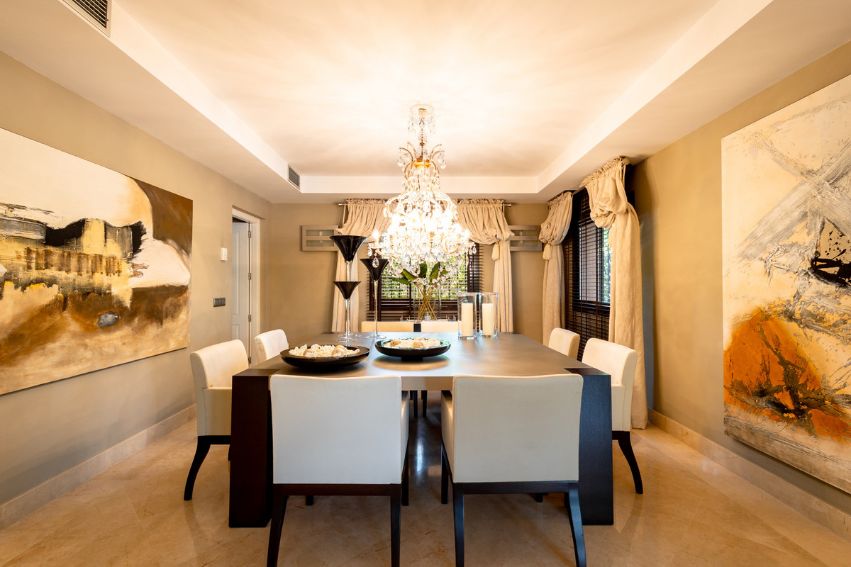 Villa for sale in Marbella