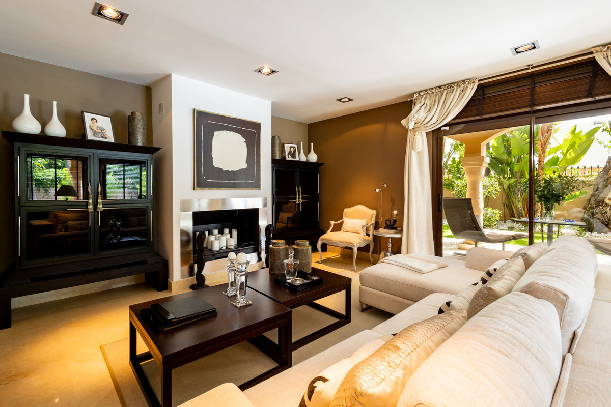 Villa for sale in Marbella