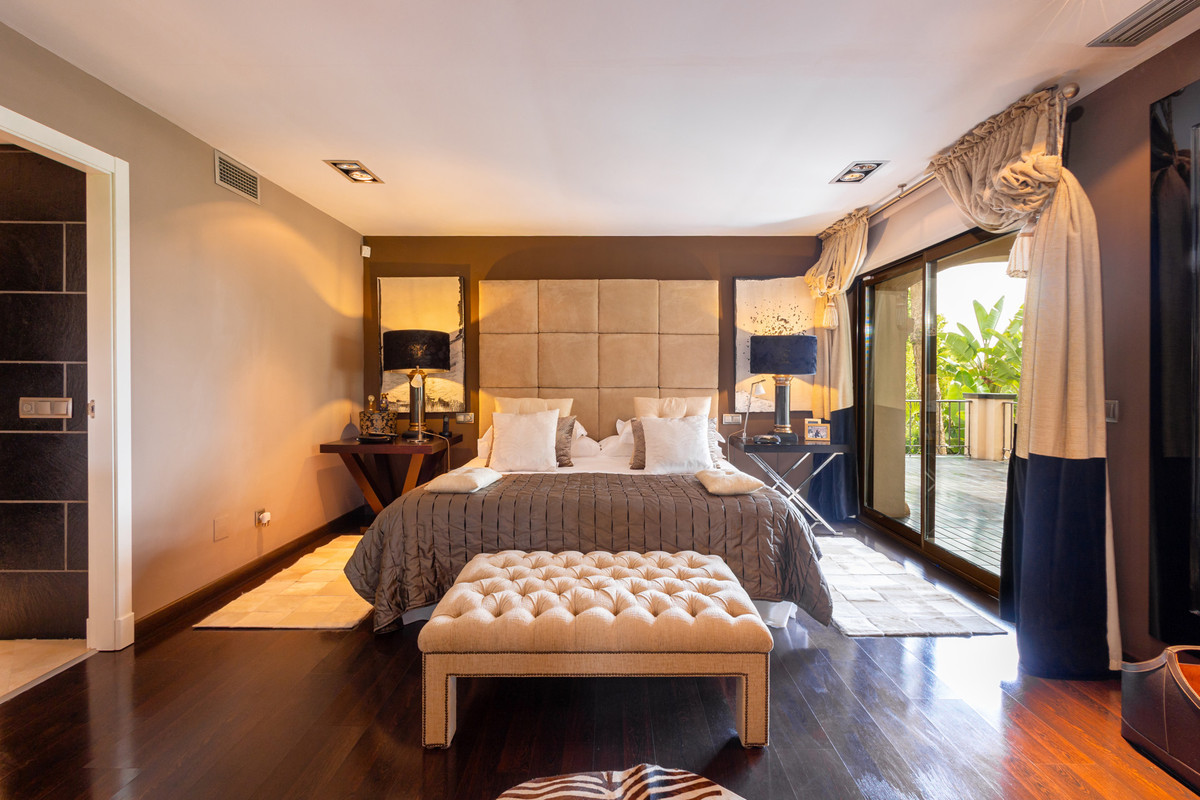 Villa for sale in Marbella