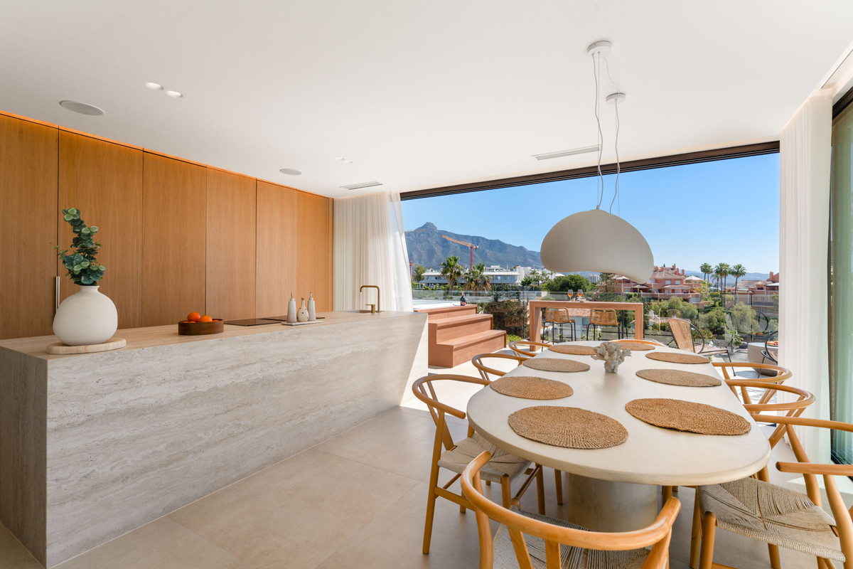 Villa for sale in Marbella