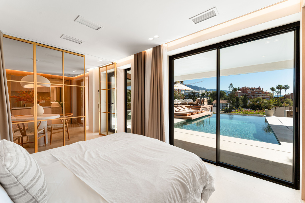 Villa for sale in Marbella