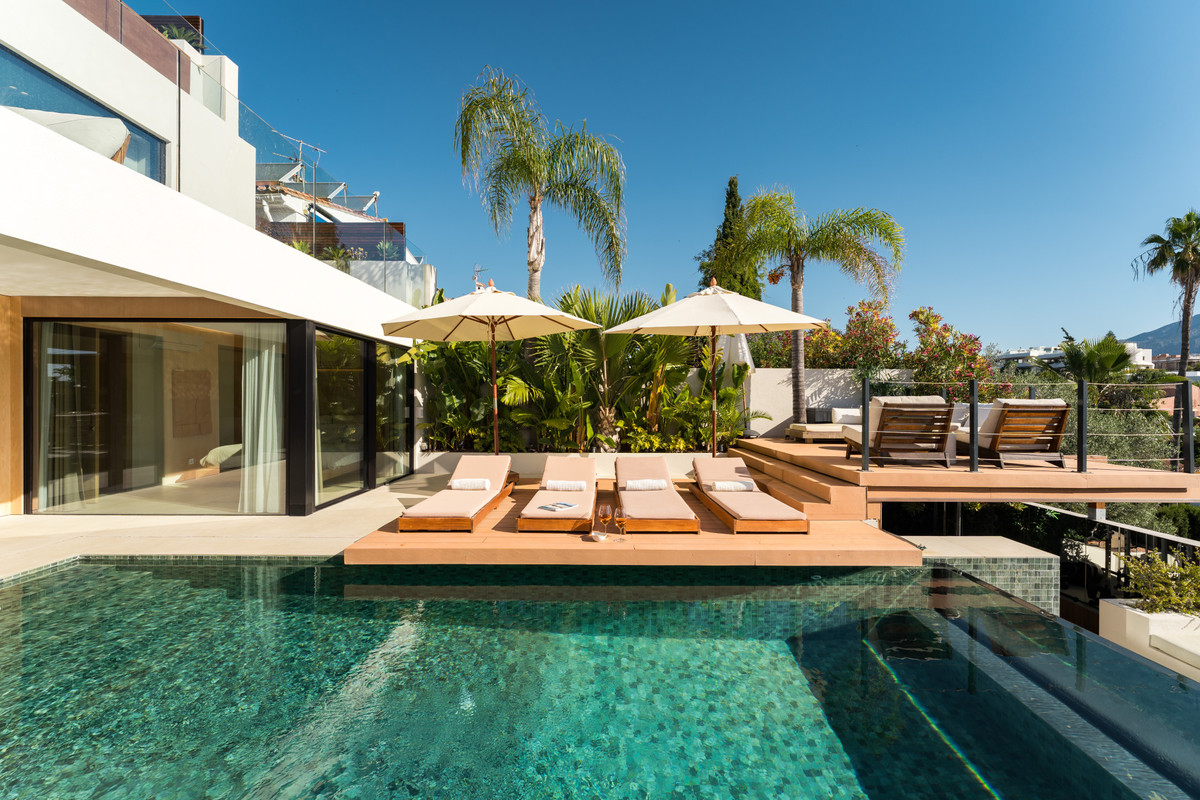Villa for sale in Marbella