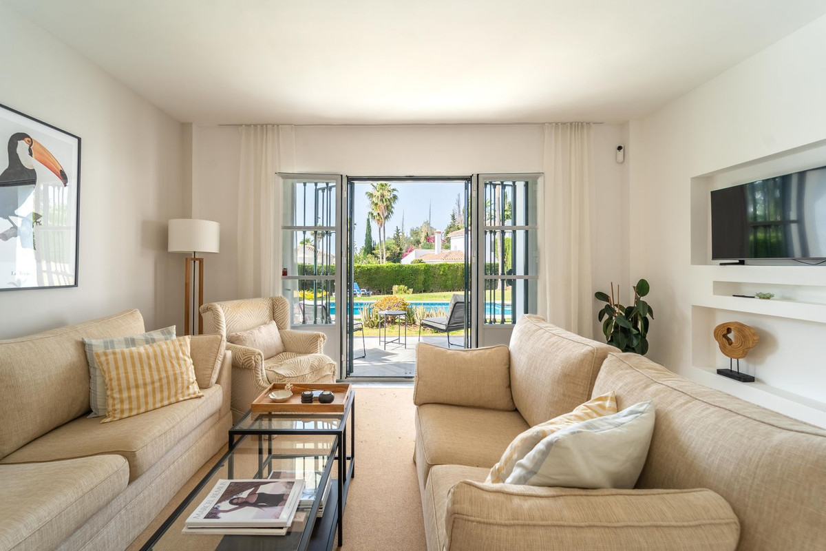 Villa for sale in Marbella