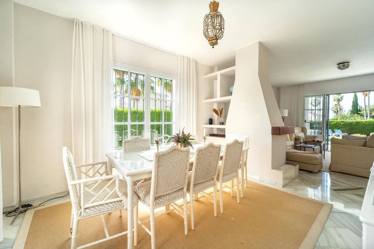 Villa for sale in Marbella