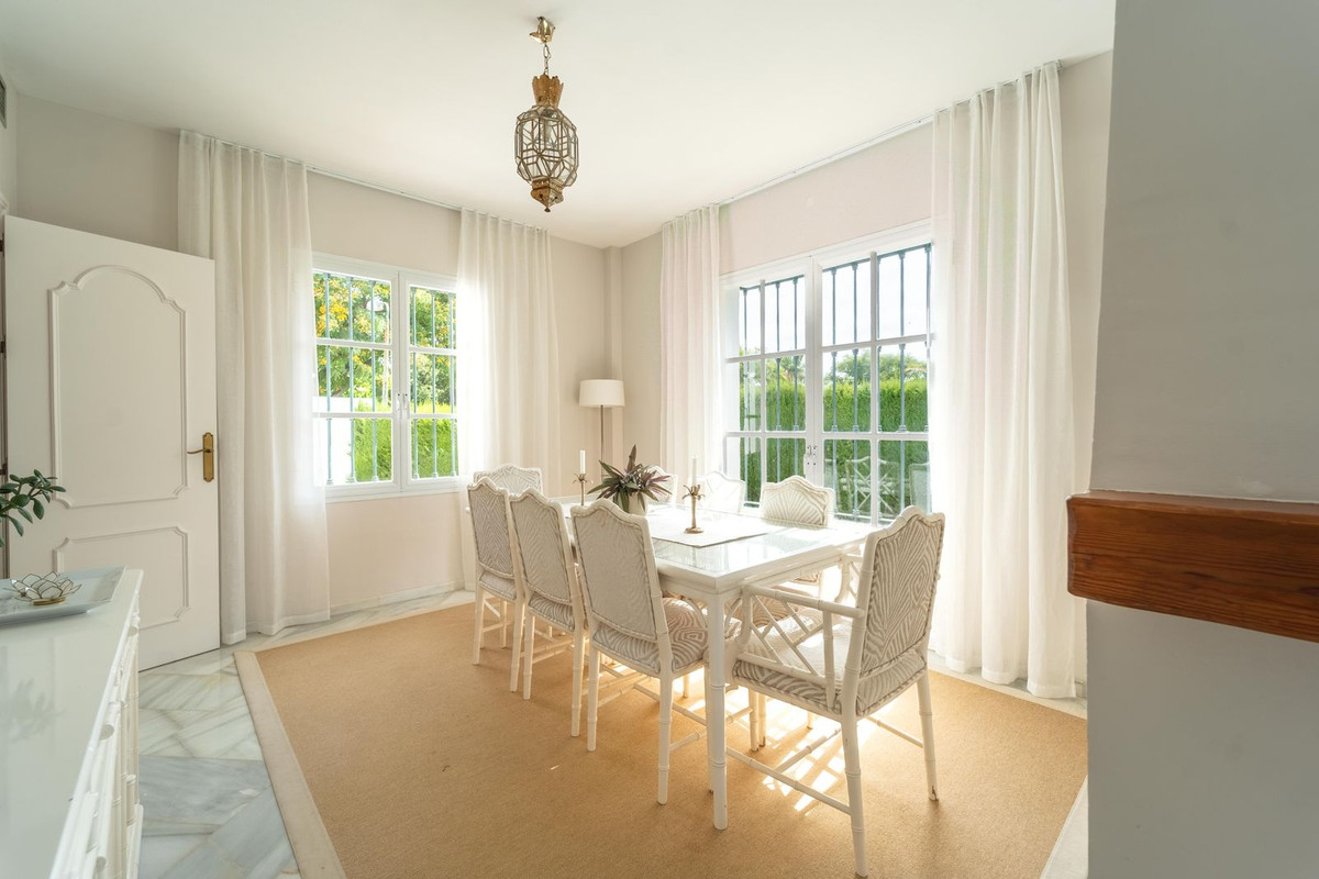 Villa for sale in Marbella