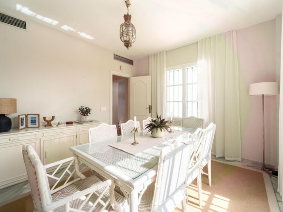 Villa for sale in Marbella