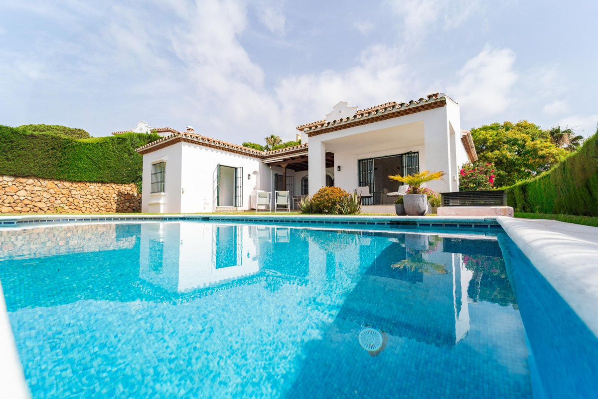 Villa for sale in Marbella