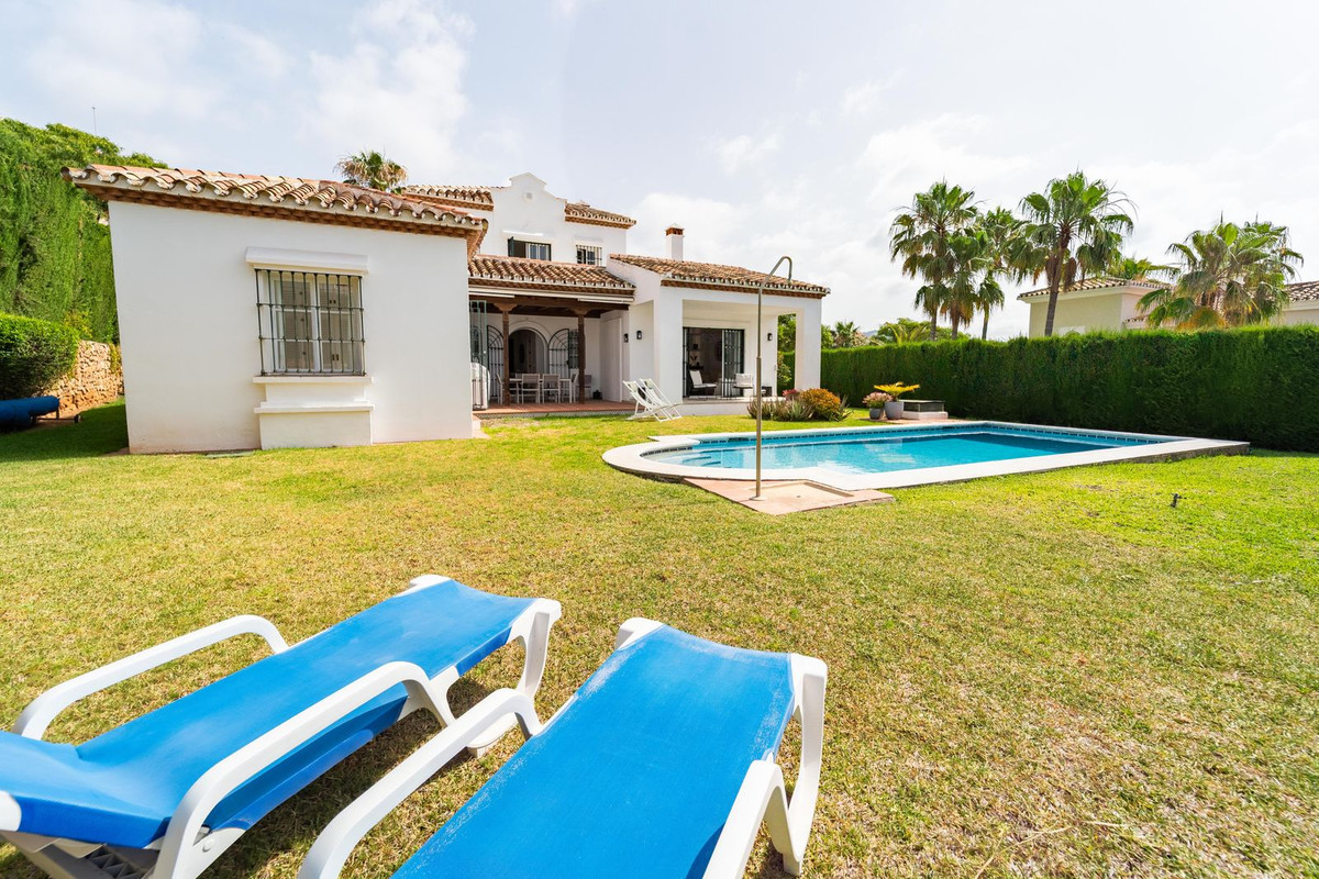 Villa for sale in Marbella