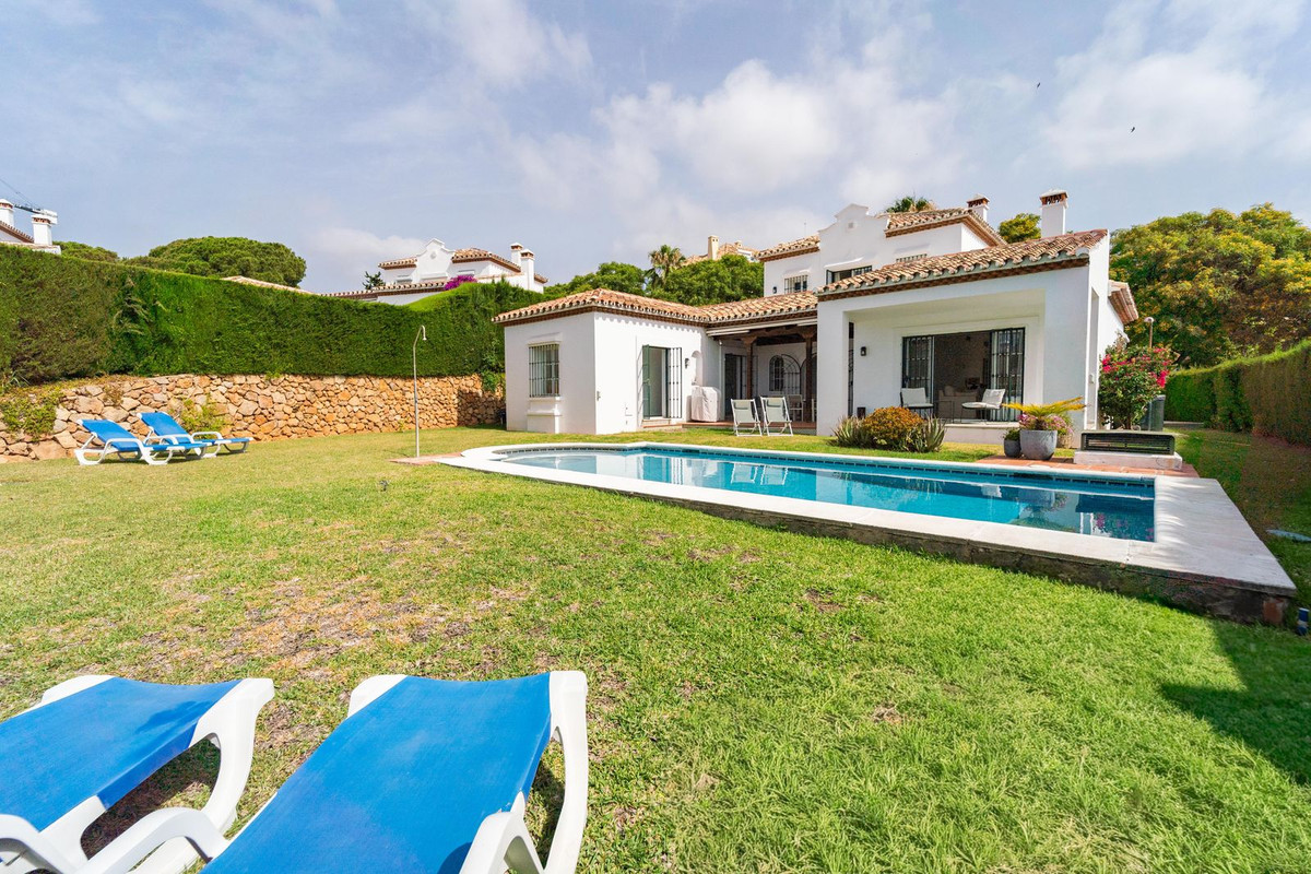 Villa for sale in Marbella