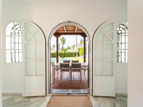 Villa for sale in Marbella