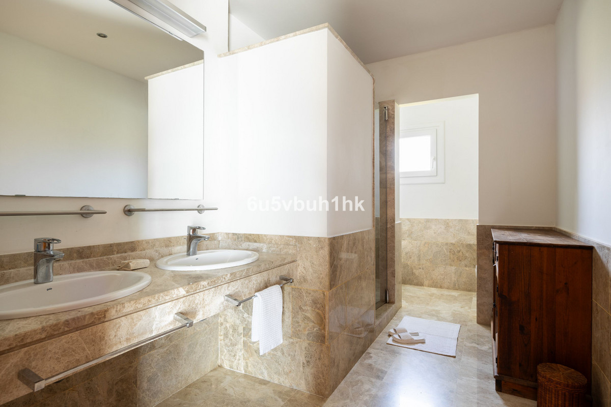 Villa for sale in Marbella