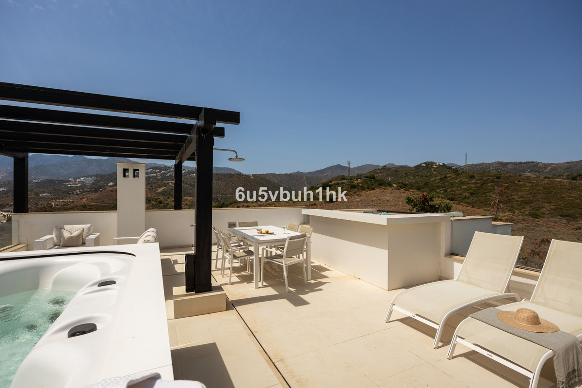 Villa for sale in Marbella
