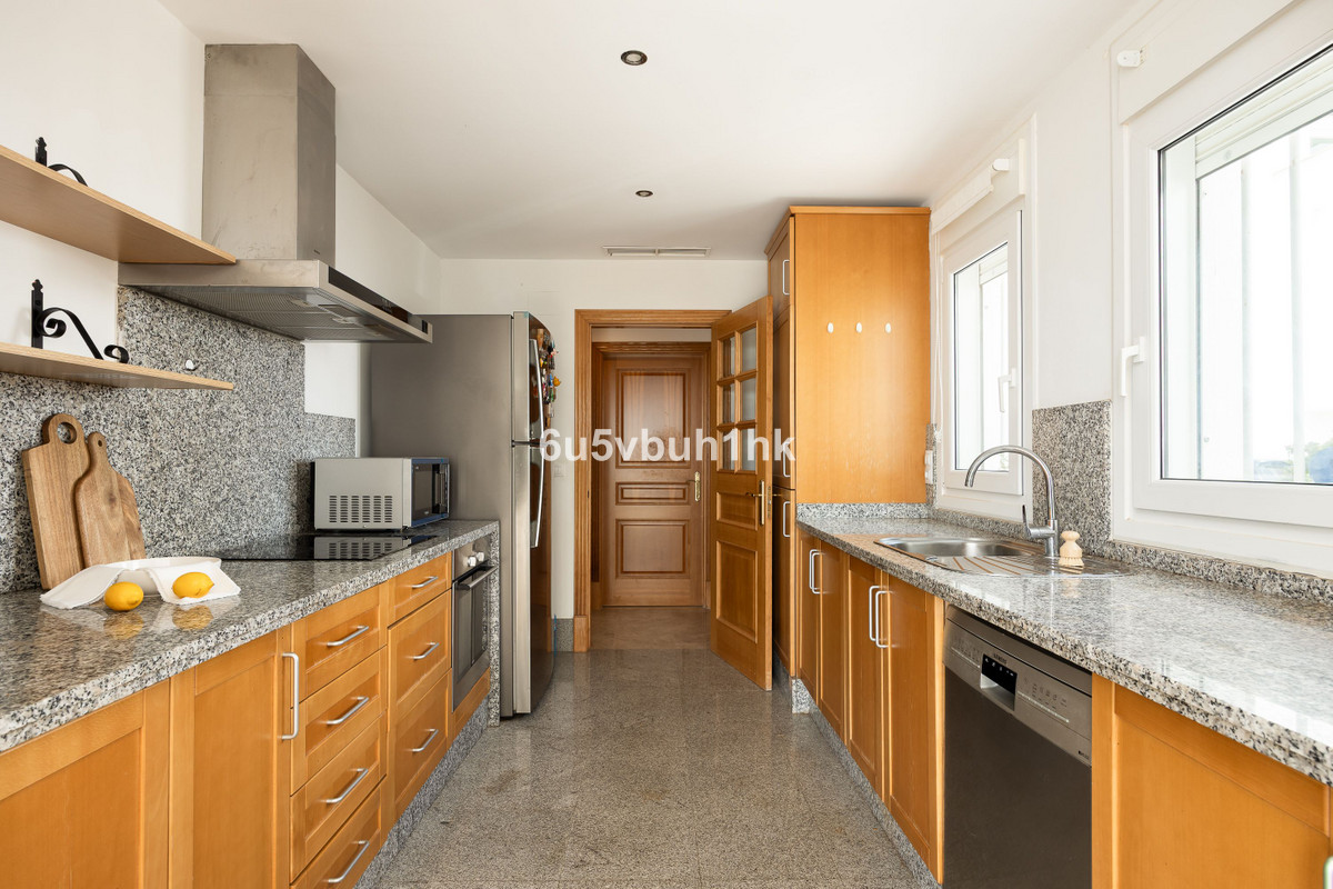 Villa for sale in Marbella