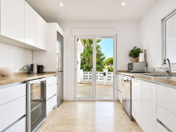 Villa for sale in Marbella
