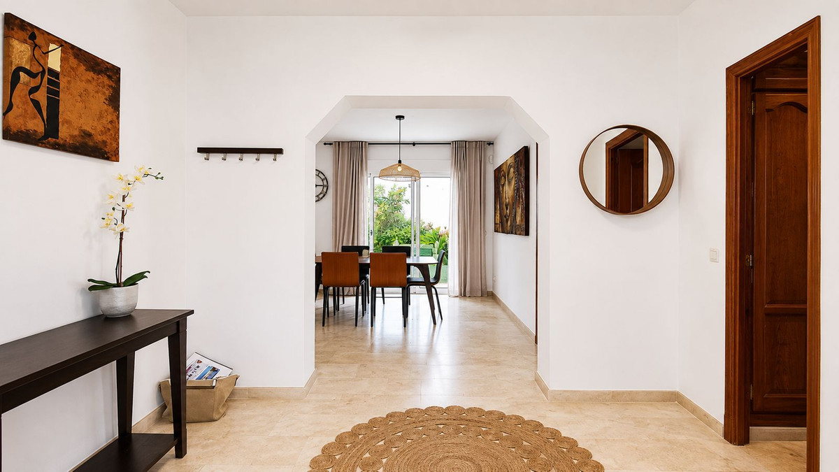 Villa for sale in Marbella