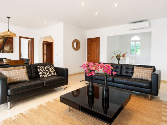 Villa for sale in Marbella