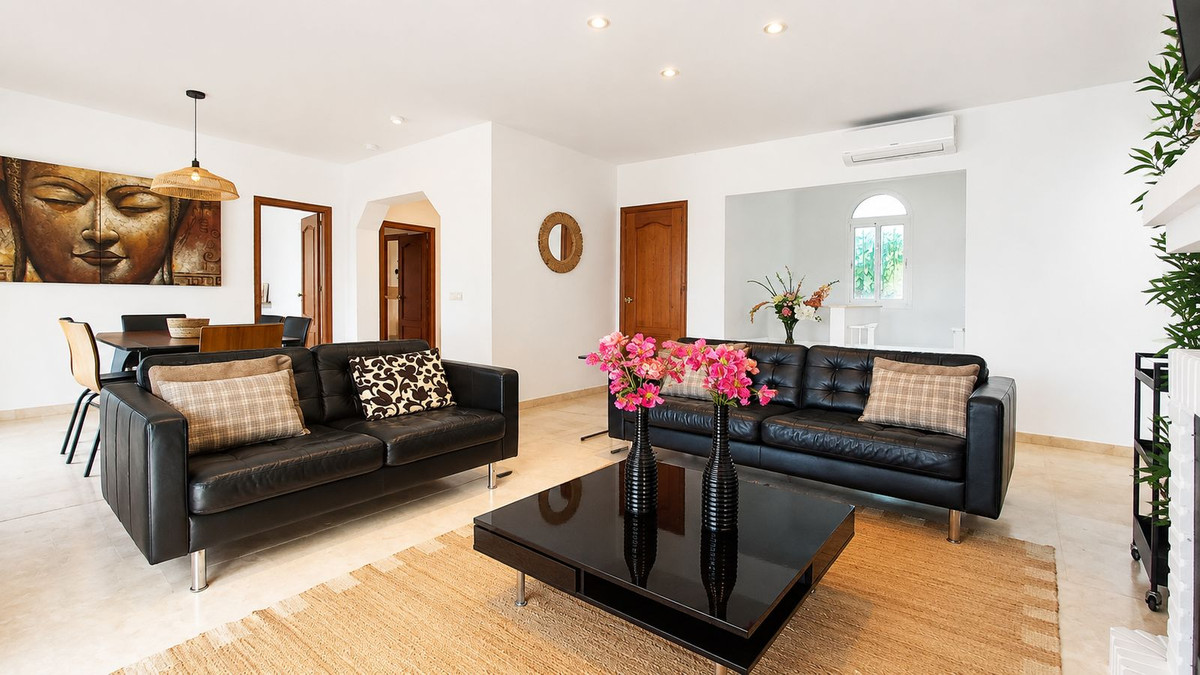 Villa for sale in Marbella