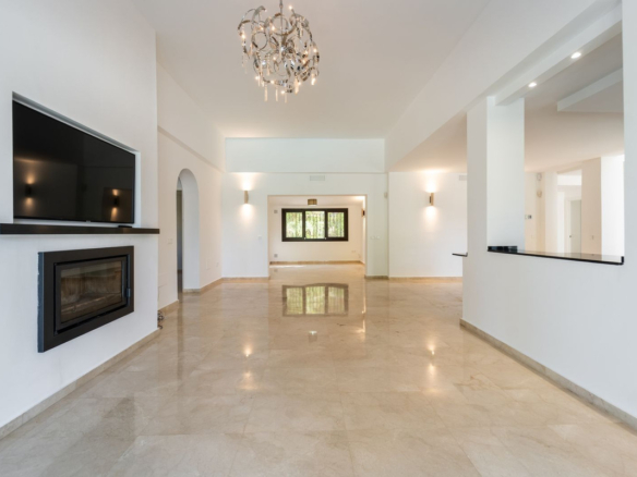 Villa for sale in Marbella