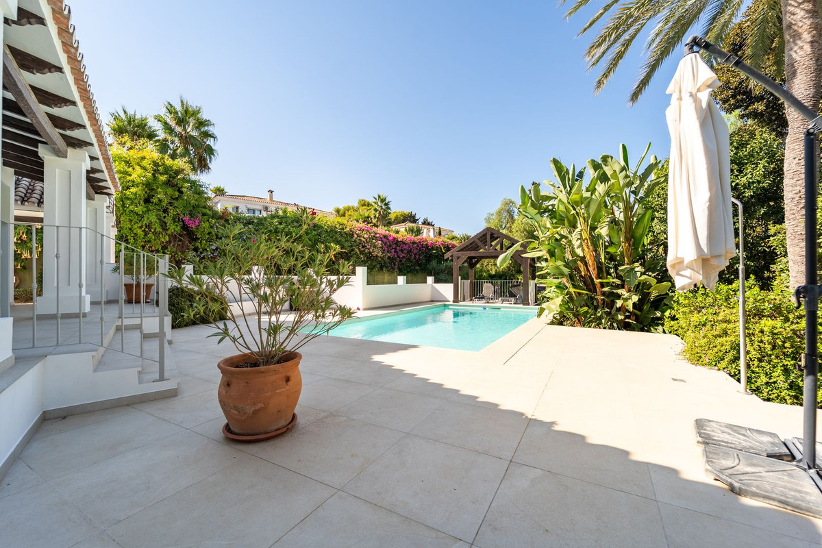 Villa for sale in Marbella