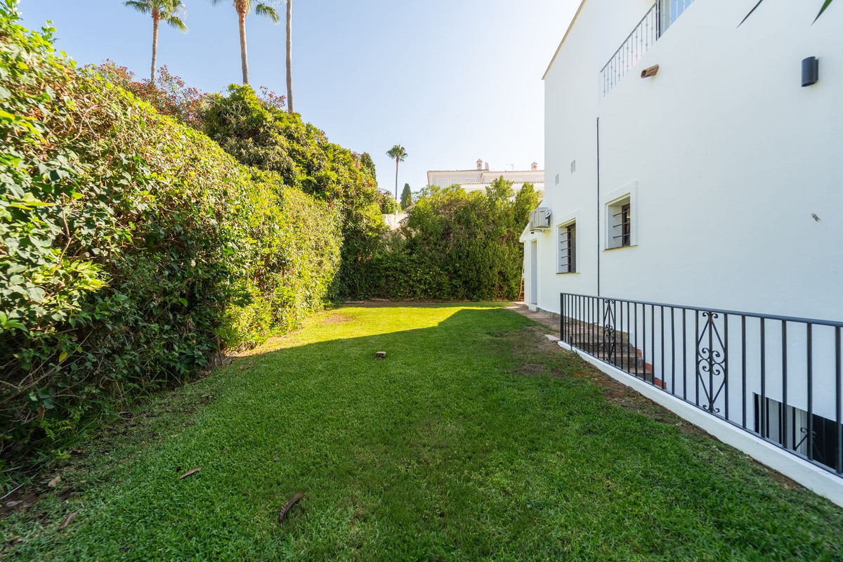 Villa for sale in Marbella