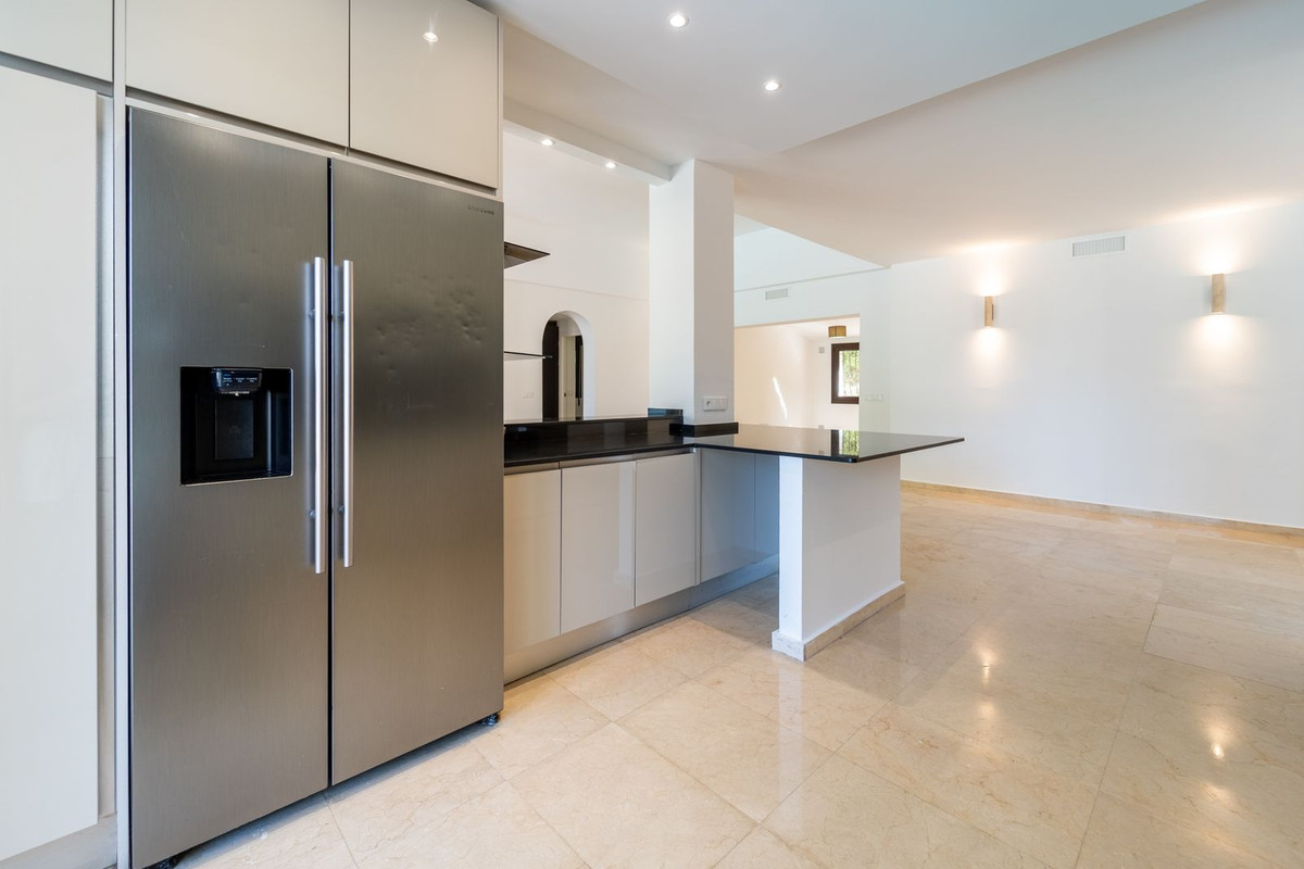 Villa for sale in Marbella