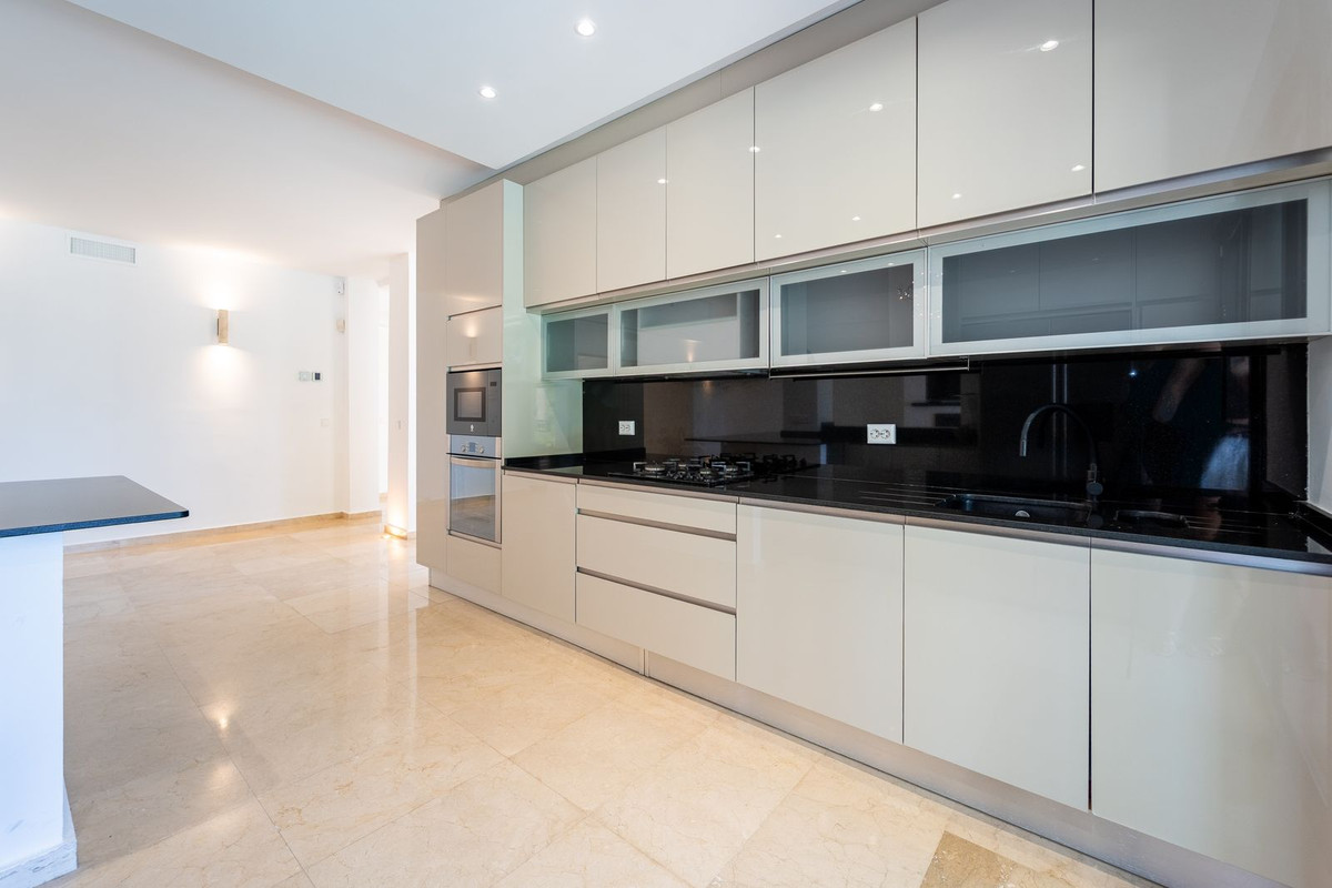 Villa for sale in Marbella