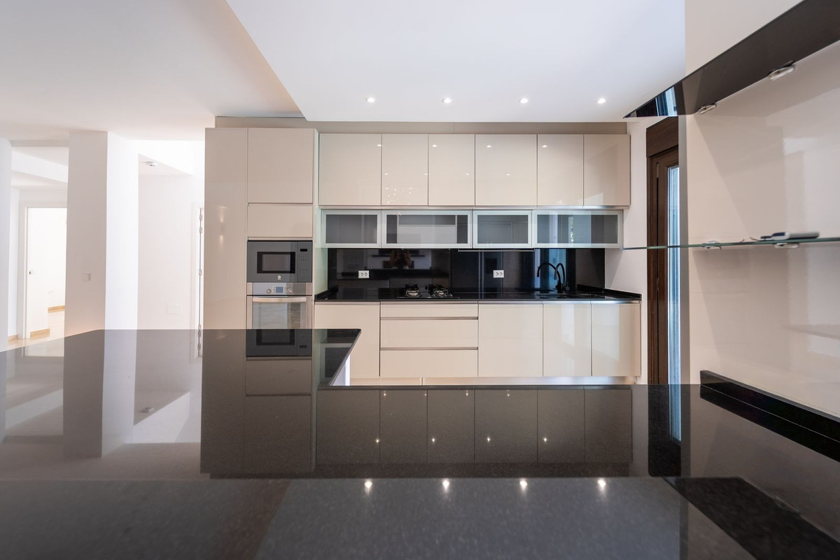 Villa for sale in Marbella