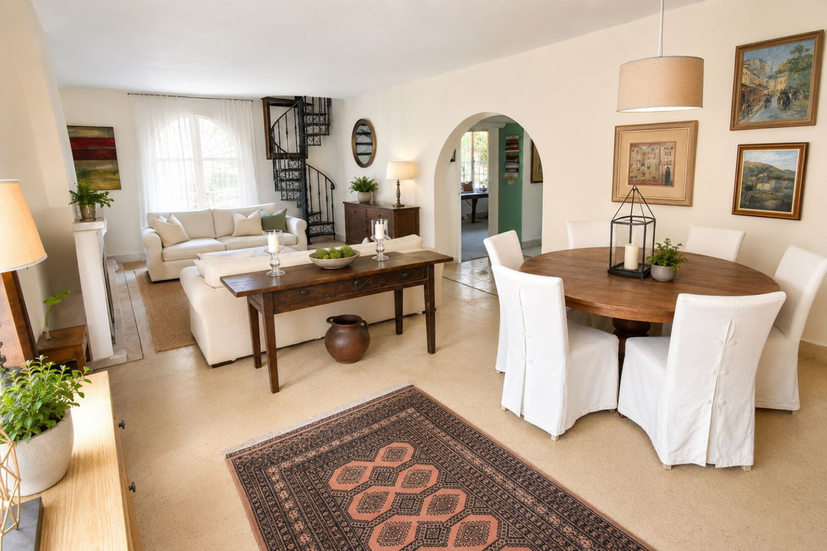 Villa for sale in Marbella
