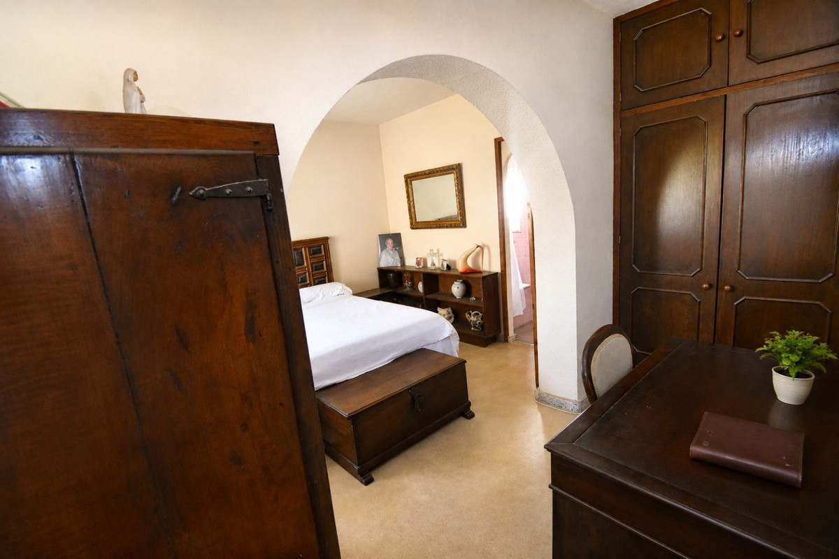 Villa for sale in Marbella
