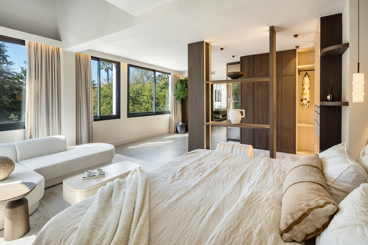 Villa for sale in Marbella