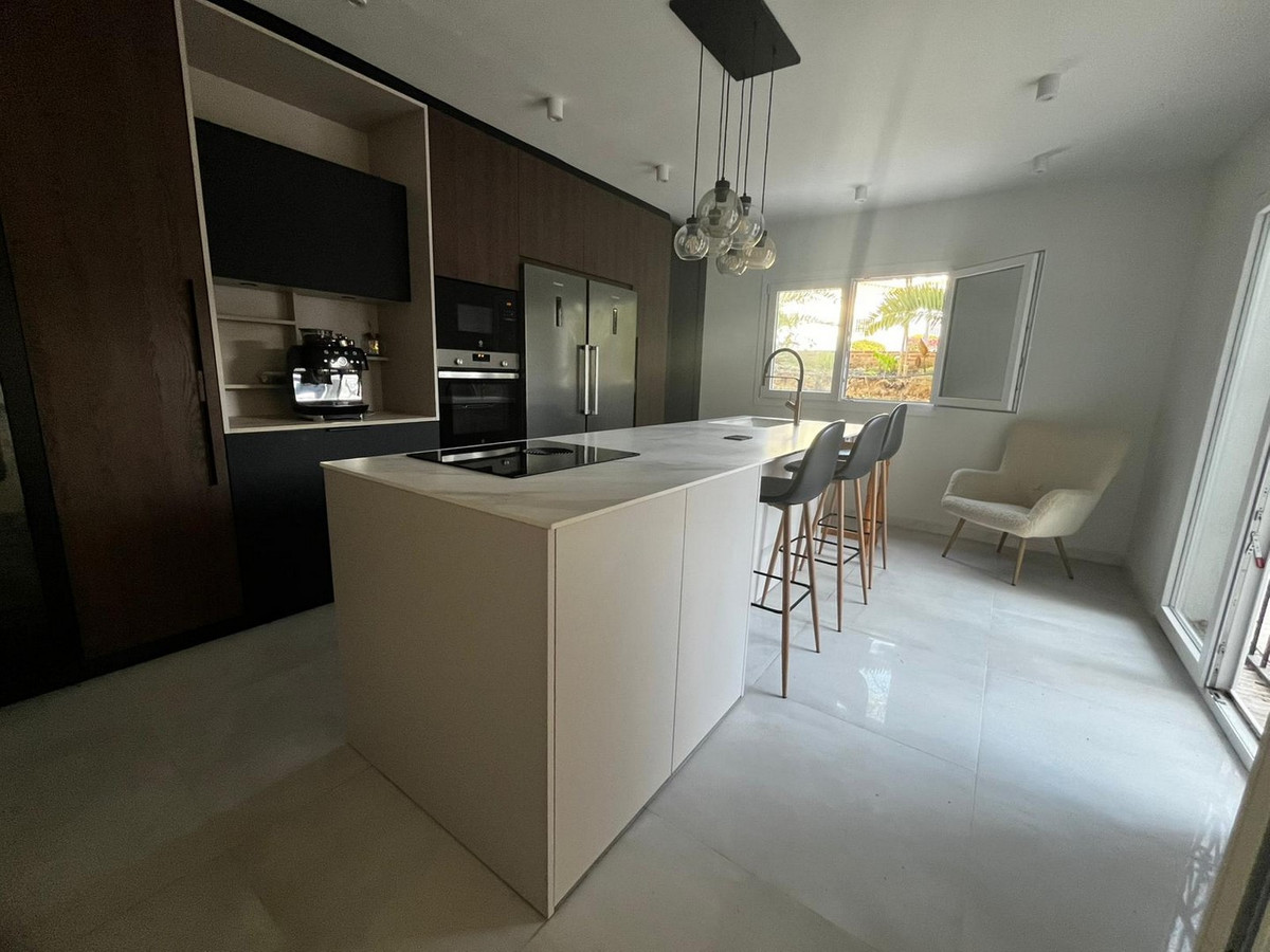 Villa for sale in Mijas