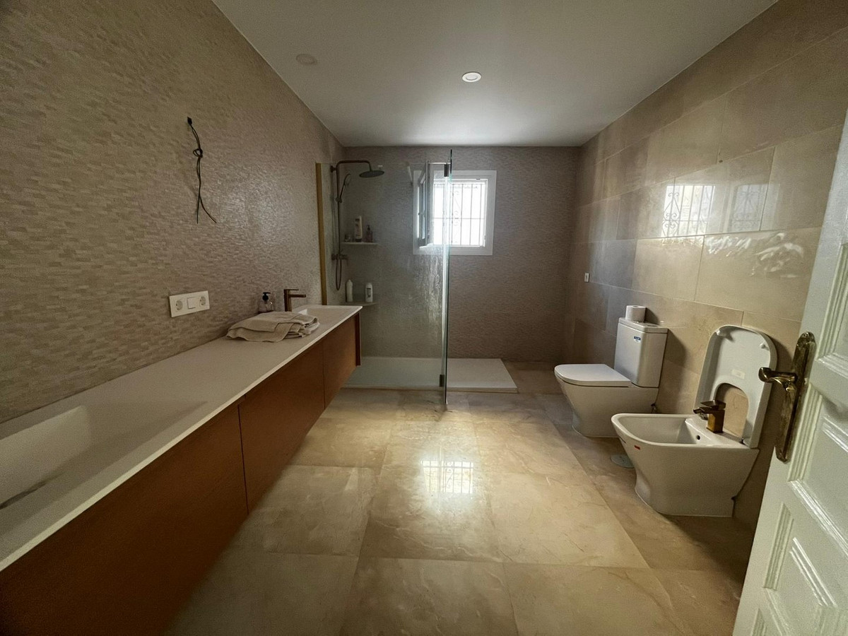 Villa for sale in Mijas